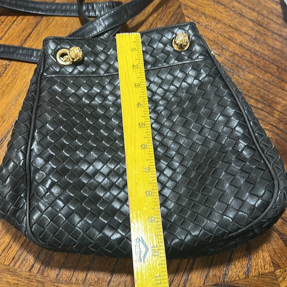 Vintage Bottega Veneta Intrecciato Shoulder Bag - Picture 10 of 13